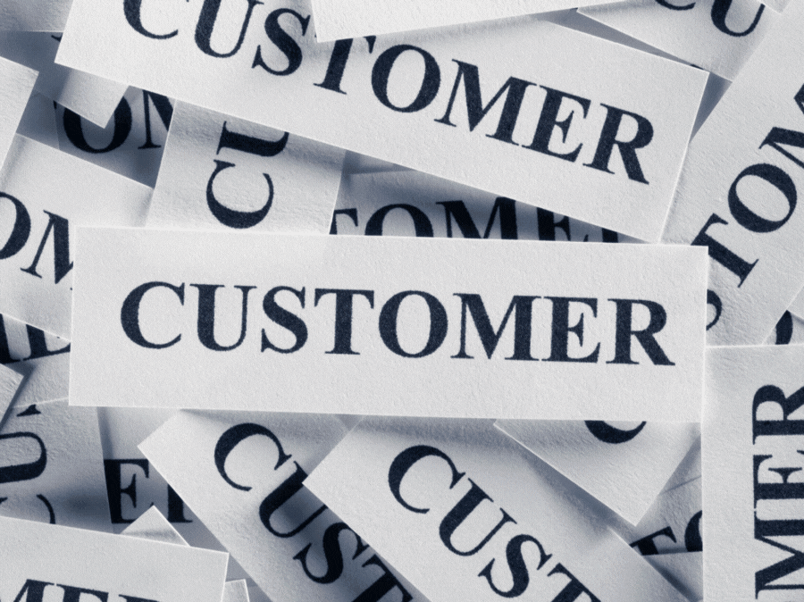 How to Cater to the 7 Common Types of Pet Retail Customers